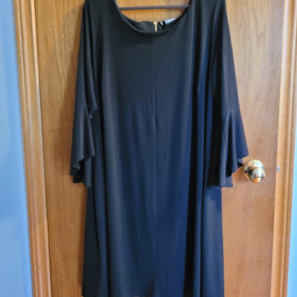 BNWT Additionelle Black Flare Trumpet Sleeve Dress 2x - Picture 1 of 9